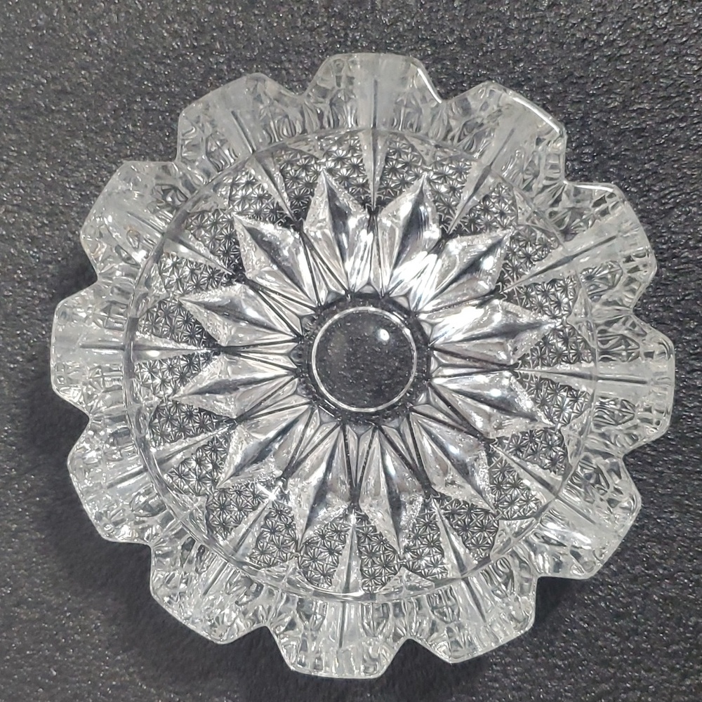 Vintage Large Lead Crystal Cigar Ashtray